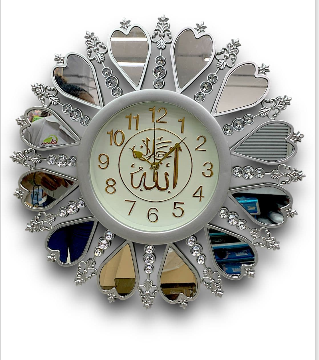 Pag. 117-01 Reloj de Pared Plateado